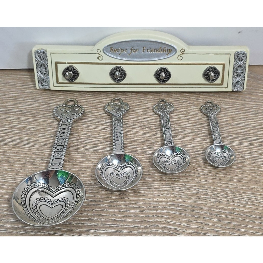 Heart Themed 4 Piece Measuring Spoon Set 1 TBLS, 1 TSP, 1/2 TSP, 1/4 TSP